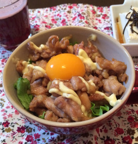 うちカフェごはん*せせりの照りマヨ丼